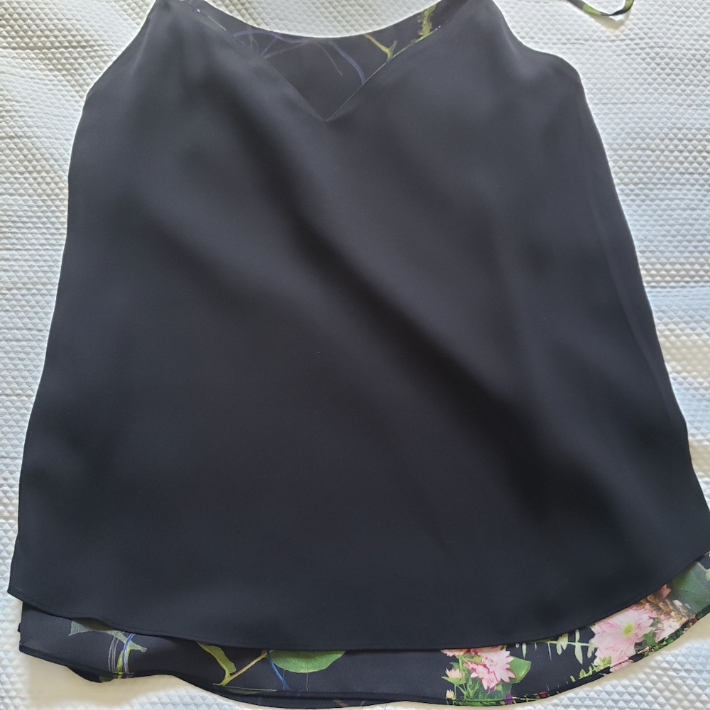 Aritzia Babaton Black Green Pink Tropical Floral Printed Camisole Top Sz Xs - Picture 9 of 11
